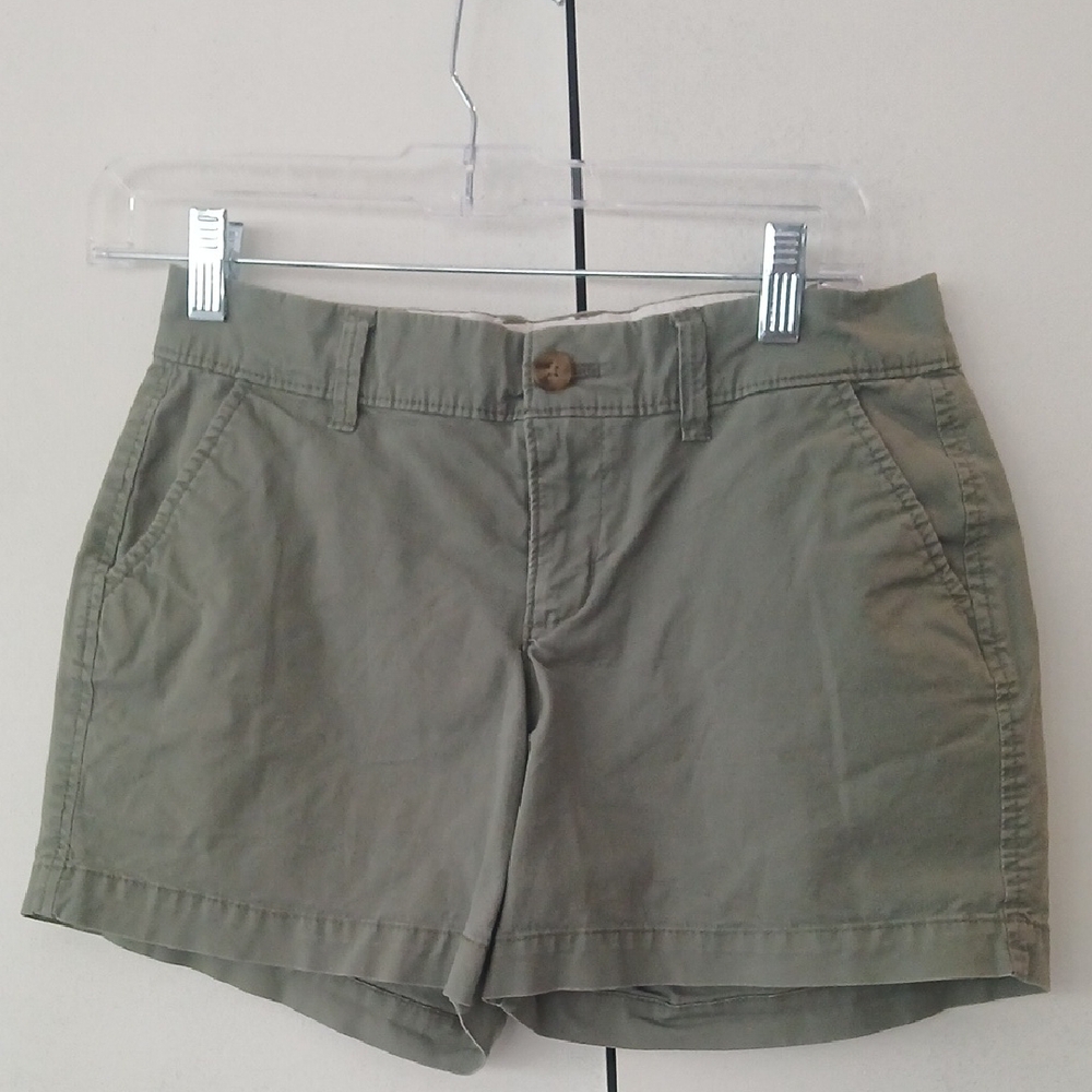 Old Navy Green Cargo Shorts with Mid-Thigh Length